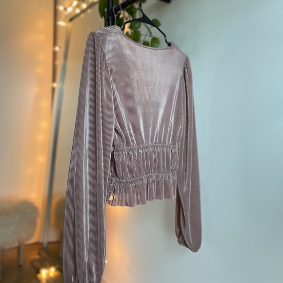 Shiny Long Sleeve Blouse - Picture 2 of 2